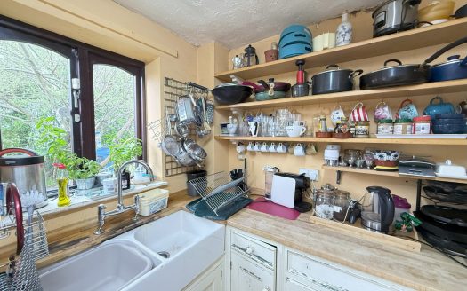 24, Kings Meadow View, West Yorkshire